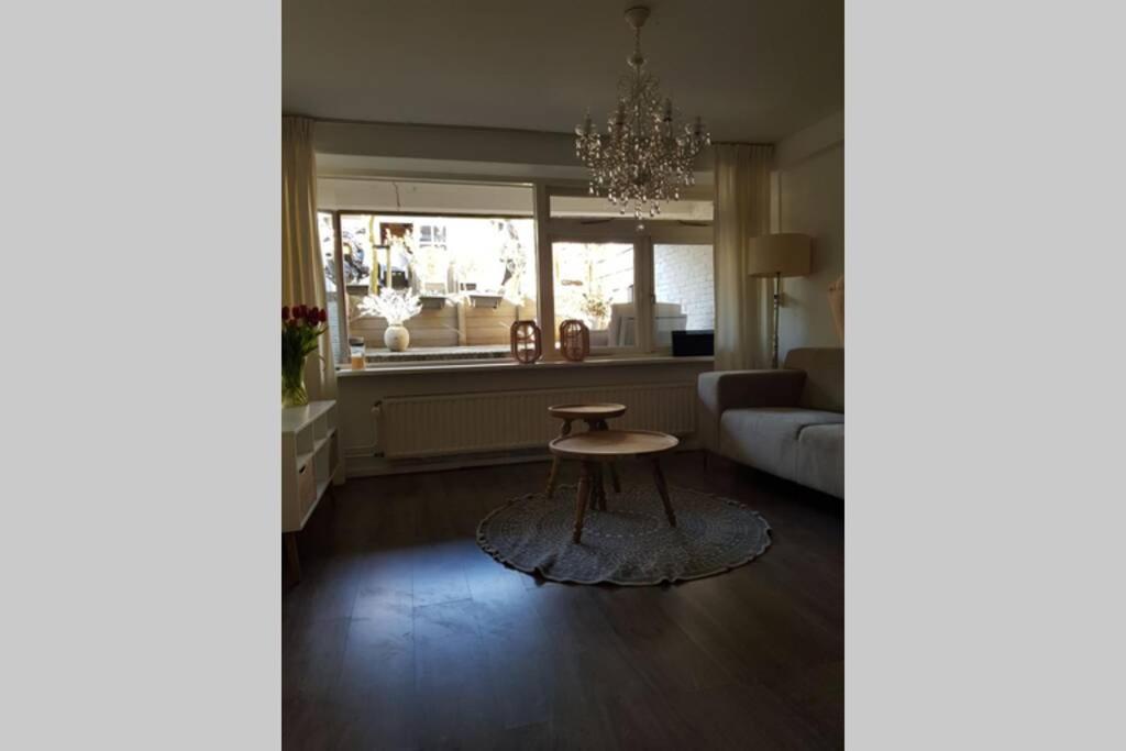schoon sfeervol souterrain Appartement Katwijk aan Zee Buitenkant foto